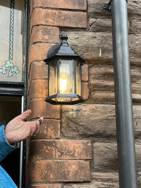 carriage light replacement