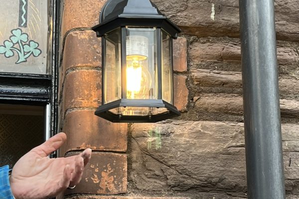 carriage light replacement